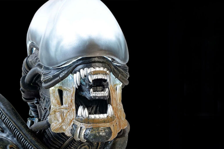 There Is A 1.2 Meter Tall DIY Xenomorph Out In The WThere Is A 1.2 Meter Tall DIY Xenomorph Out In The Worldorld